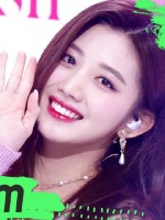 女团Cherry Bullet新曲Love So Sweet 崔裕姝 个人直拍