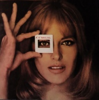 法国女演员娜塔丽·德龙去世，曾出演《独行杀手》