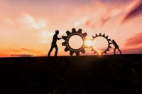 汲取民生所望，赋予奋斗更多的意义