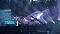 周深在TMEA演唱《化身孤岛的鲸》～现场效果也太棒啦……