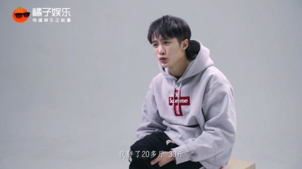 愿意为镜头美感而减重，愿意为舞台热爱而尝试……