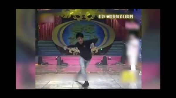 杜淳的妈妈是舞蹈演员……