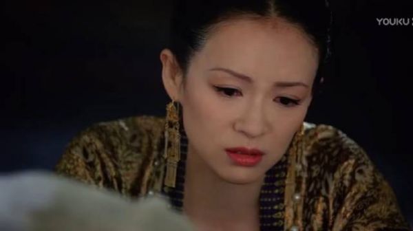 你看了吗？章子怡和周一围主演……