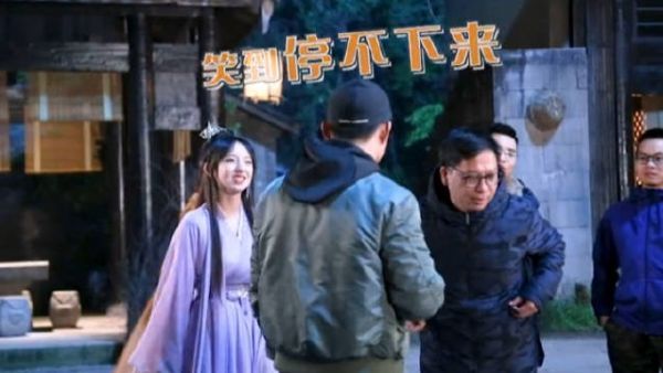 花絮 范丞丞、程潇片场搞怪！！！