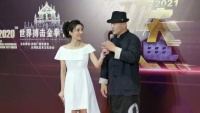 曾参演好莱坞电影《美国队长3》……