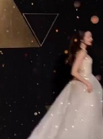 迪丽热巴红毯之王不接受反驳，是让人心动的人啊