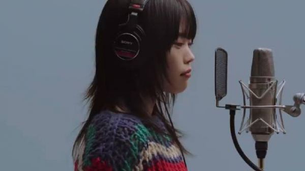 アイナ・ジ・エンド（BiSH）最新THE FIRST TAKE现场表演热单《オーケストラ》