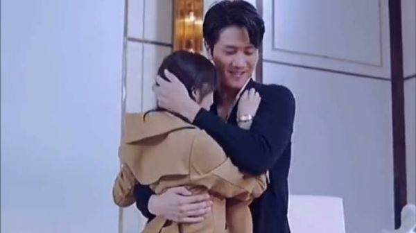 哈哈哈哈哈哈哈哈哈哈哈哈xswl全剧最大尺度——抱起来转圈圈