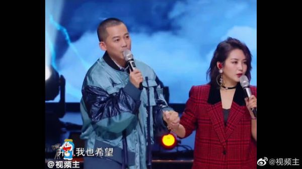 何洁在每个年龄段都做了不同选择……