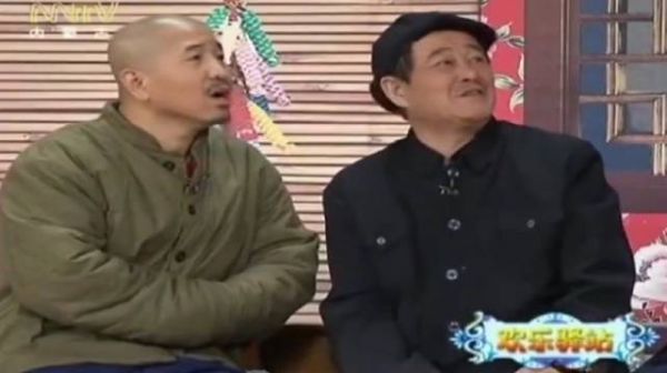 春晚小品里，小沈阳向赵本山科普现代科技闹笑话，哈哈哈……