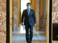 意大利总理孔特将于26日向总统递交辞呈后再次尝试组阁