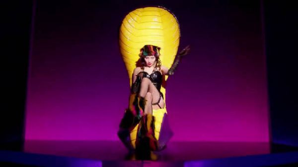 泫雅新歌《Im Not Cool》 预告…火辣升级，不愧是泫雅……