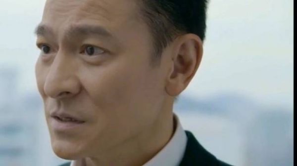 刘德华又多了一个社交媒体了，迷妹贾玲光速抢榜一……