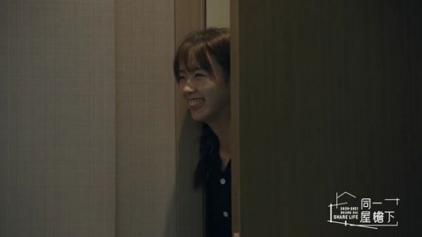 《同一屋檐下》 是什么大型狗血偶像剧啊！
