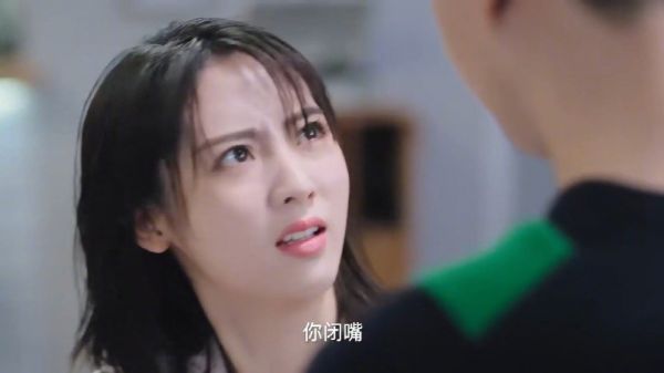 “你系成这样，我脱的时候怎么解开啊” 叫我啊，我打的结当然由我解开了，你现在要脱吗？