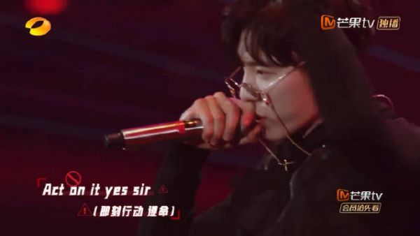 昨晚 收官舞台上……