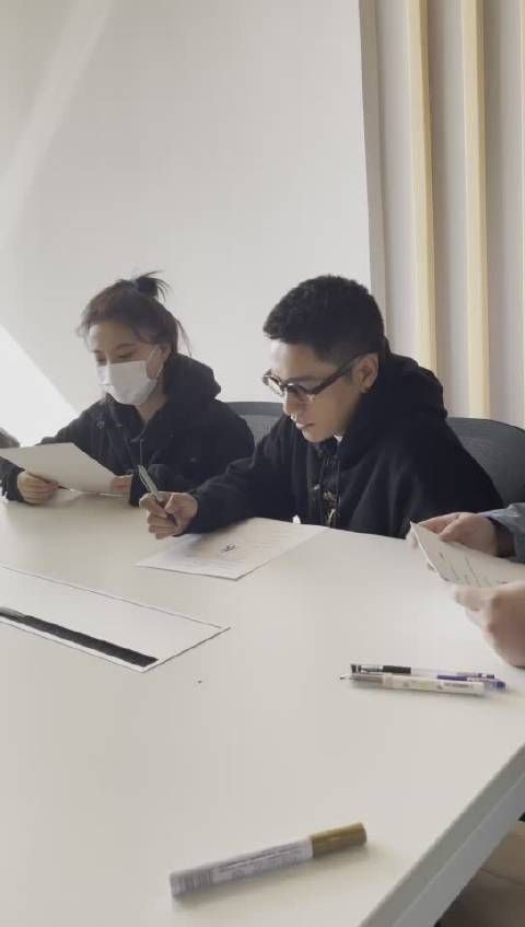 哈哈哈哈哈，陈坤去B站扫楼以为要去扫地，还提前半个小时去……