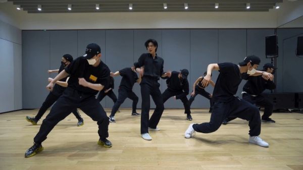 郑允浩 Dance Practice 这个时间点 不错 hin好
