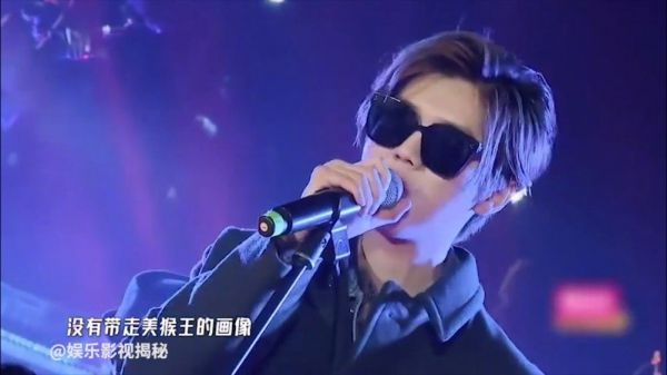 鹿晗:感谢节目组,感谢兄弟们,这一路跟你们一起挑战了很多……