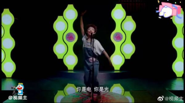 大力娇是美丽自信大方的女娃子，村里的街坊邻居，大家太有爱了……