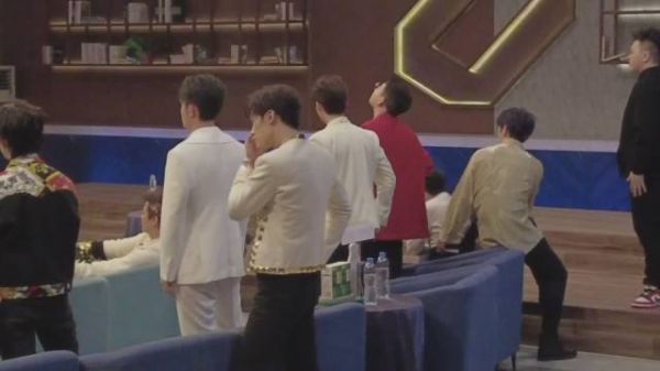 《追光吧哥哥》中这段看得让人好无奈!