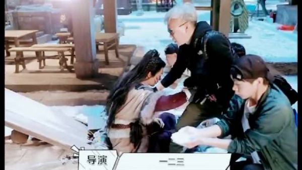 哈哈哈哈范丞丞太可爱了……