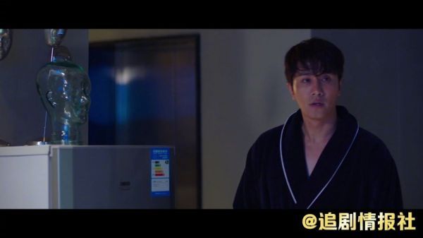 柯滢进入密室，知道了封潇声 所有的秘密……