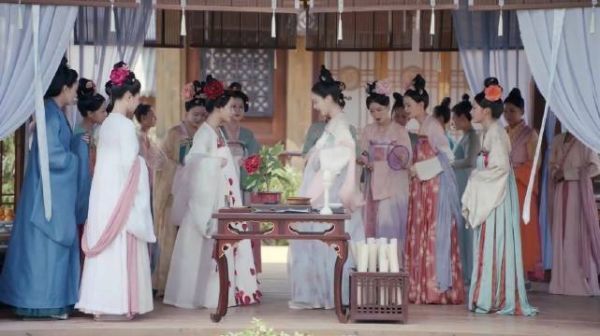 《风起霓裳》来看看唐朝的名媛贵族聚会是什么样子的……