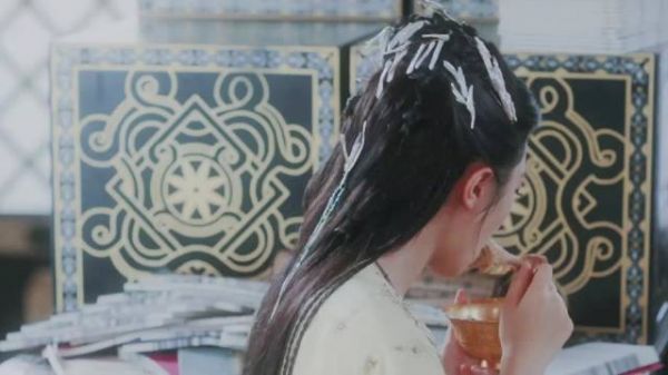 可爱子！这么能有这么可爱的女孩子啊……