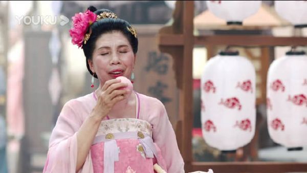 这假的天下第一针的品味就是……哈哈