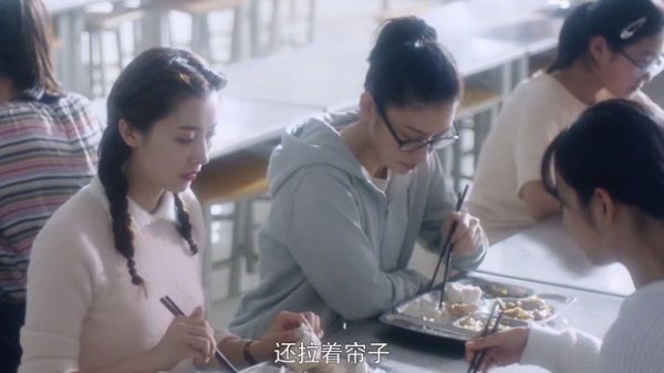 女孩们在那年夏天雪崩的时候没有一片雪花是无辜的校园霸凌