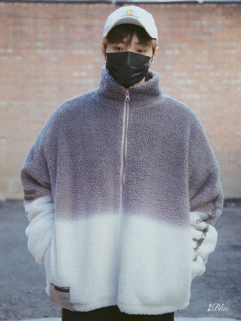 李振宁今日份上班路透~ 毛茸茸的深深……