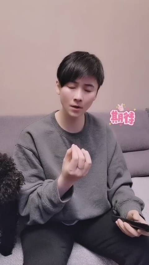 高娅媛是与薛之谦同期《我型我秀》的选手！