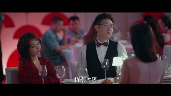 唐璇和宋小可泼酒互撕可太爽了吧！
