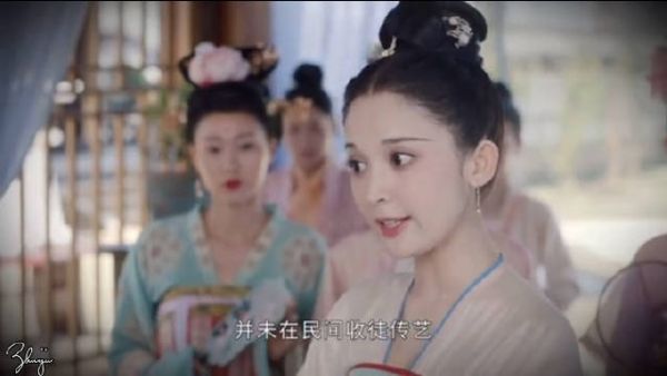 公道自在人心，这么多年，娜扎一直没有多说什么……