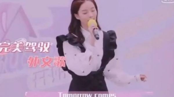 听说那么多不如来真实的听一听陈卓璇唱功