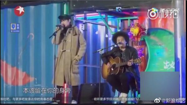 刚刚，赵英俊家人发布讣告，称赵英俊因病医治无效……