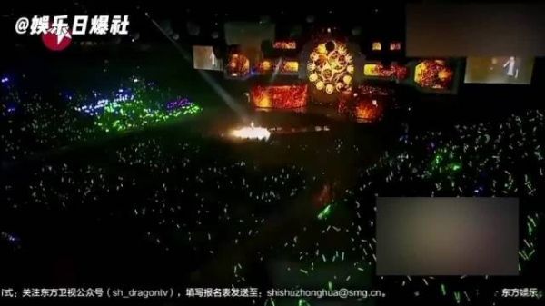 赵英俊写得歌词：阳光透过树叶洒下的光斑