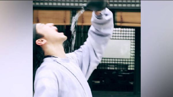 这酒真上“脸”