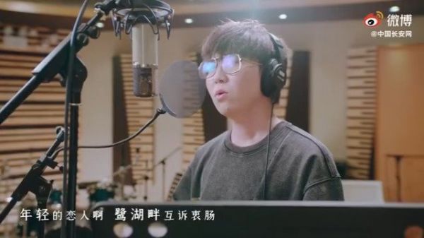 毛不易新歌致敬扫黑除恶……