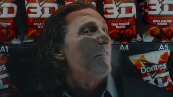 救命！马修·麦康纳变成纸片人了！
