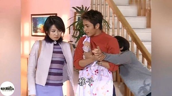还记得《粉红女郎》里陈坤饰演的花花公子罗密欧吗？