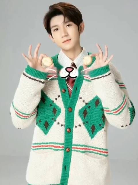 @TFBOYS-王源@张国立 恭祝小年快乐