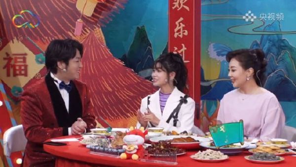 年度硬核打工人这个词按在湛嘉丽身上再合适不过……