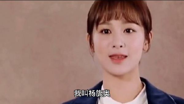 奥奥真的从小就又乖又可爱 好在她一直都在好好成长……