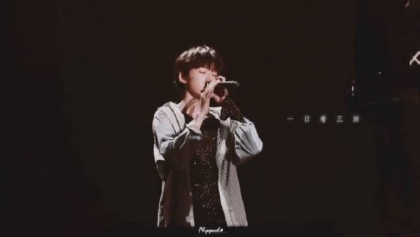 今天芒果春晚时代少年团宋亚轩再跳兰花草！