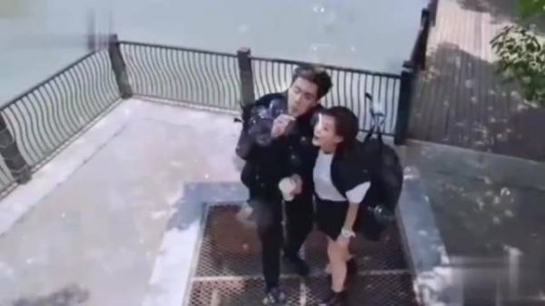 哈哈哈哈哈哈哈哈！！如果不是胡一天，这波操作也是要笑死我！
