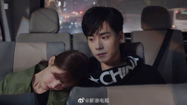 《我的时代你的时代》吴白看到艾情睡着了……