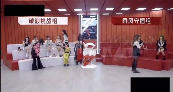 周笔畅：听说自拍时jio翘得高可以提高自拍水平