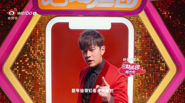 谁不知道明星都是胖着玩玩儿啊,奶茶照喝,身材照好,颜值照帅……